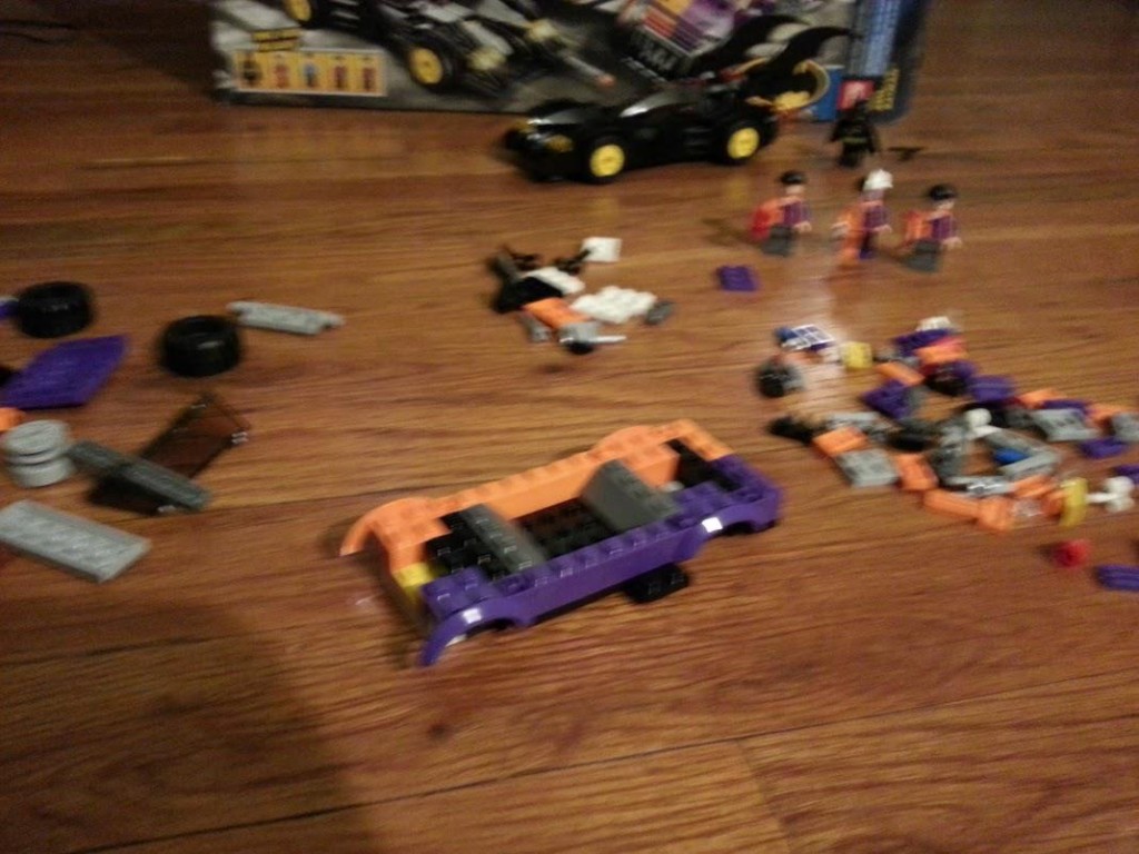 LEGO Two-Face Chase: Step 7