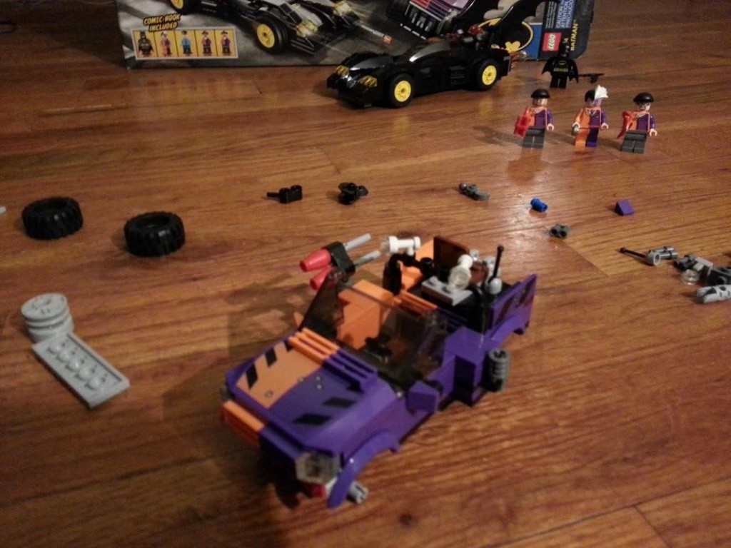LEGO Two-Face Chase: Step 9